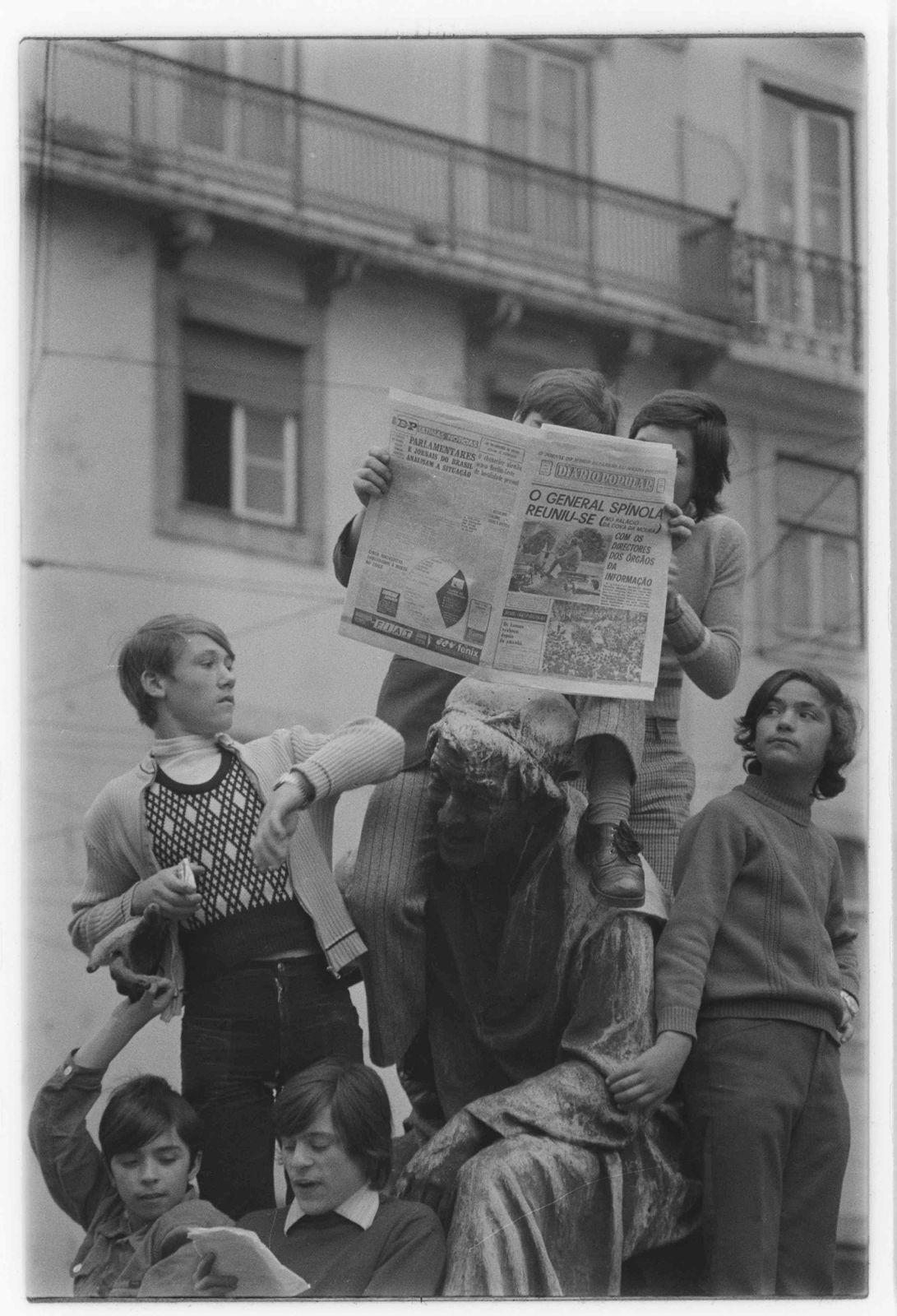 Imagem de destaque para o evento Launch of the book ‘O Jornal está na rua. The press at the centre of the April Revolution’